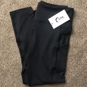 Zyia leggings